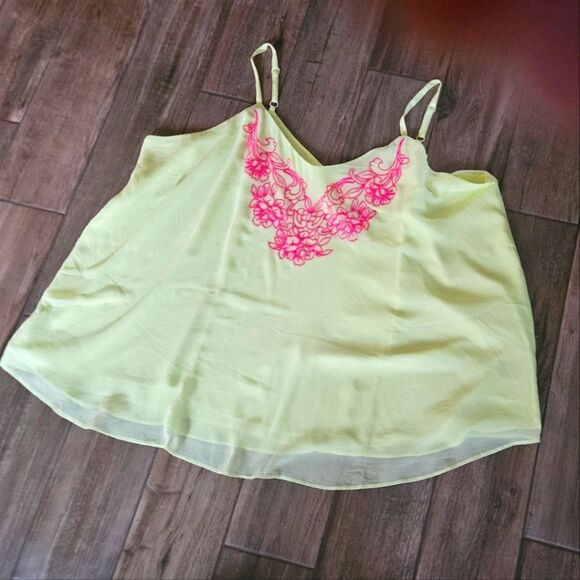 Torrid Light Yellow Camisole with Hot  Pink Embroidery. Trending. - Picture 4 of 5